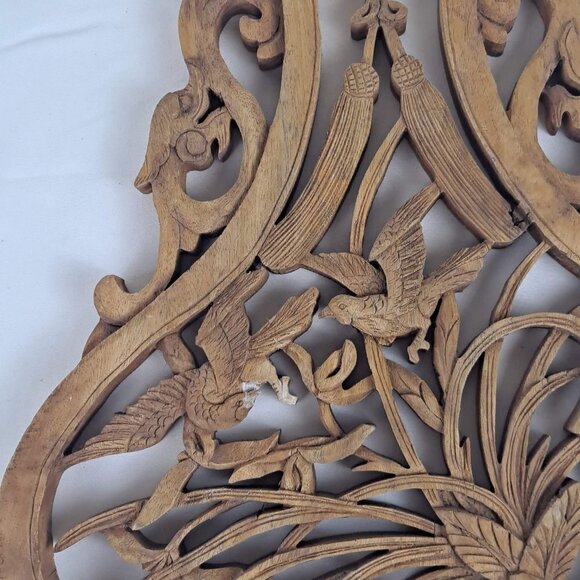 Vintage Intricately Hand Carved Wooden Decor Birds One Piece Construction - Picture 7 of 12